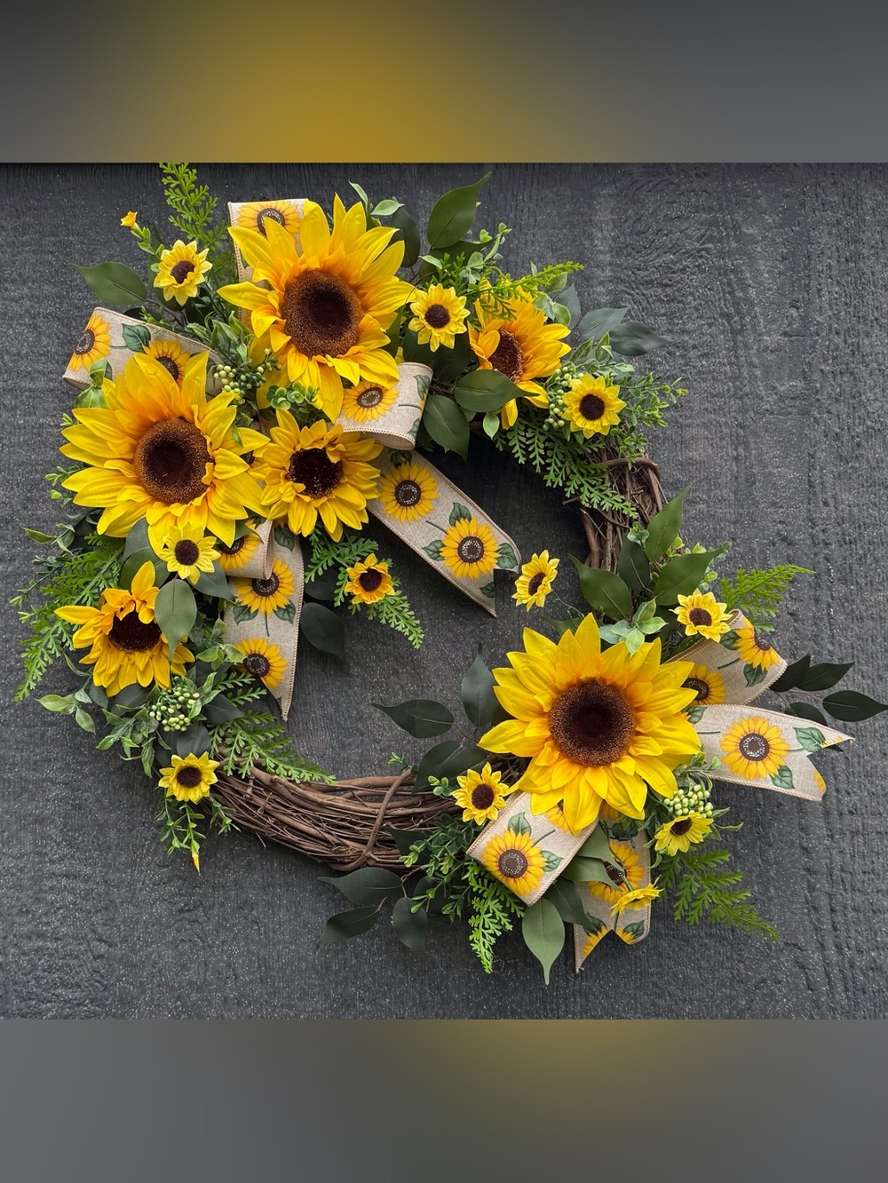 HAND CRAFTED UNIQUE 18” Sunflower Door Wreath